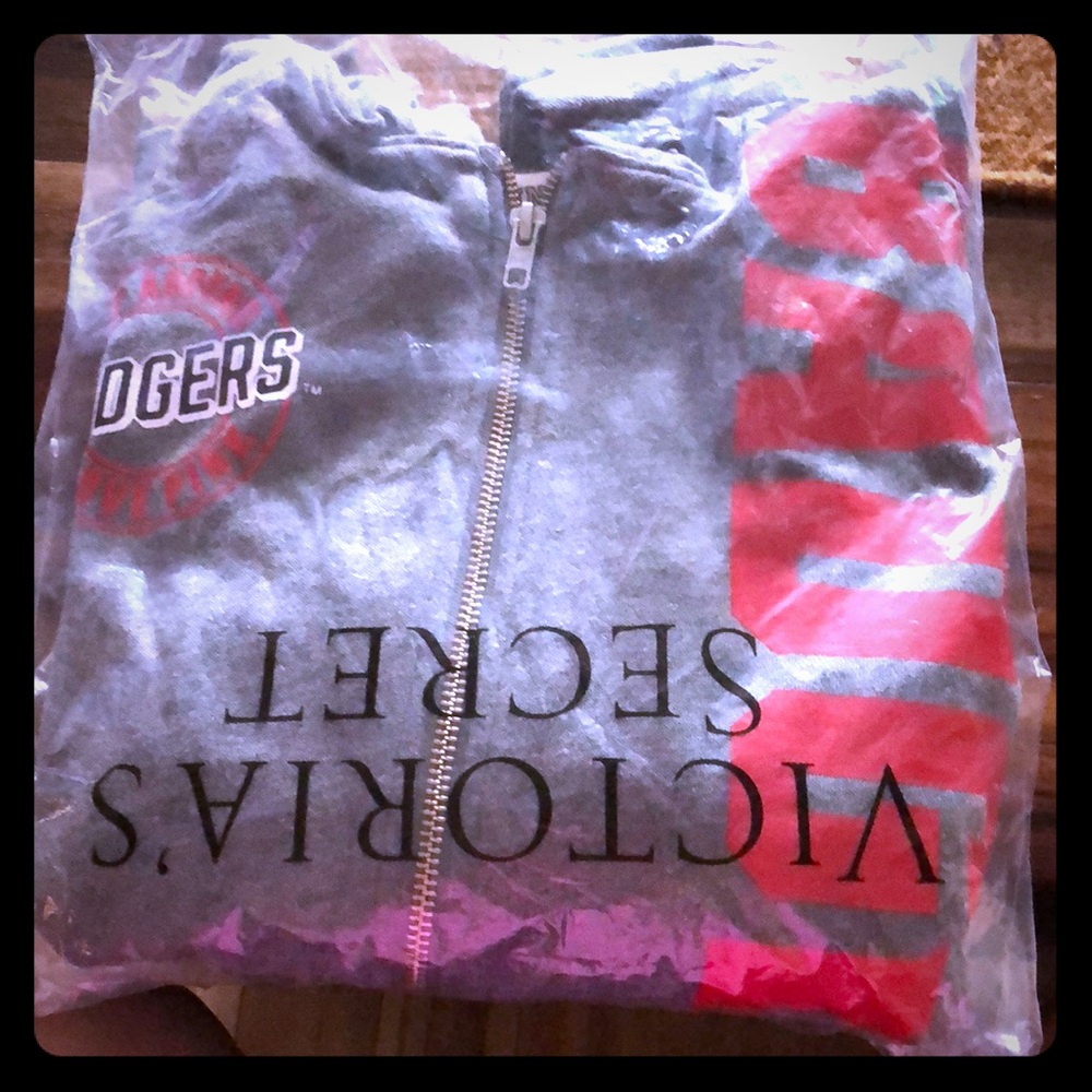 NWT pink sweatshirt
